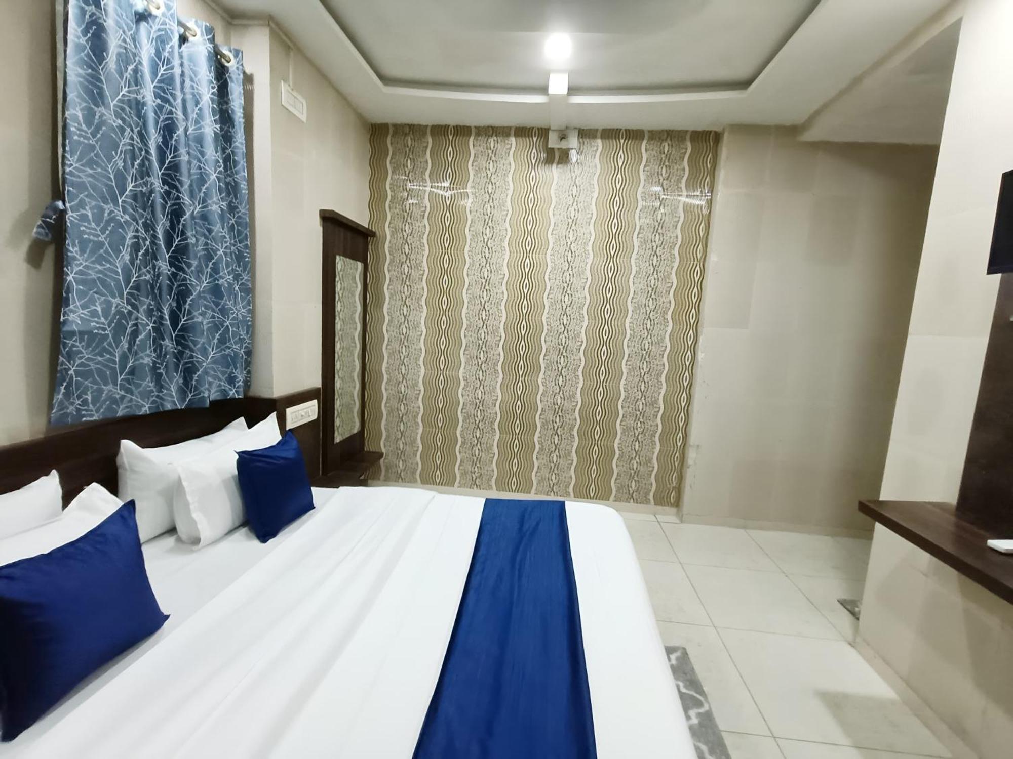 Hotel Shree Nath - 200 Meters From Dwarkadhish Temple Eksteriør bilde