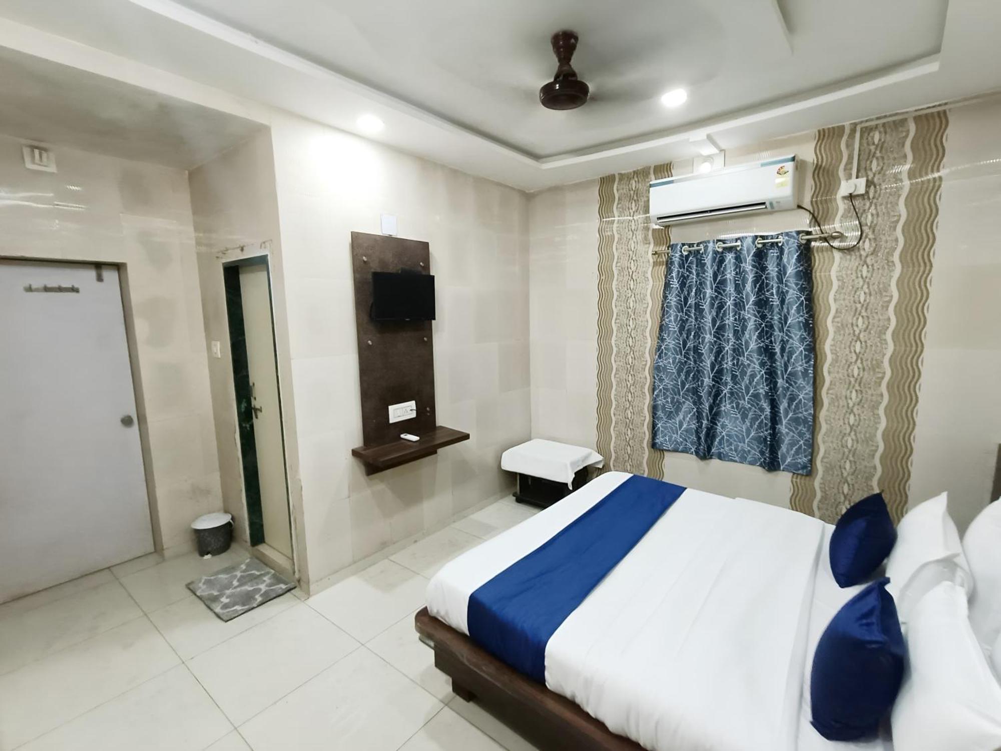 Hotel Shree Nath - 200 Meters From Dwarkadhish Temple Eksteriør bilde